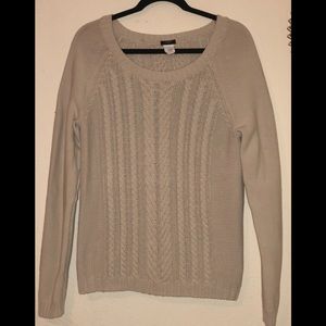 Cozy J Crew chunky cable knit  sweater